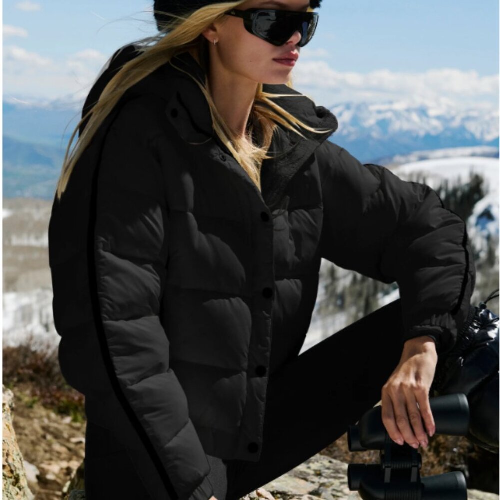 ALO Aspen Love Puffer Jacket Black - L